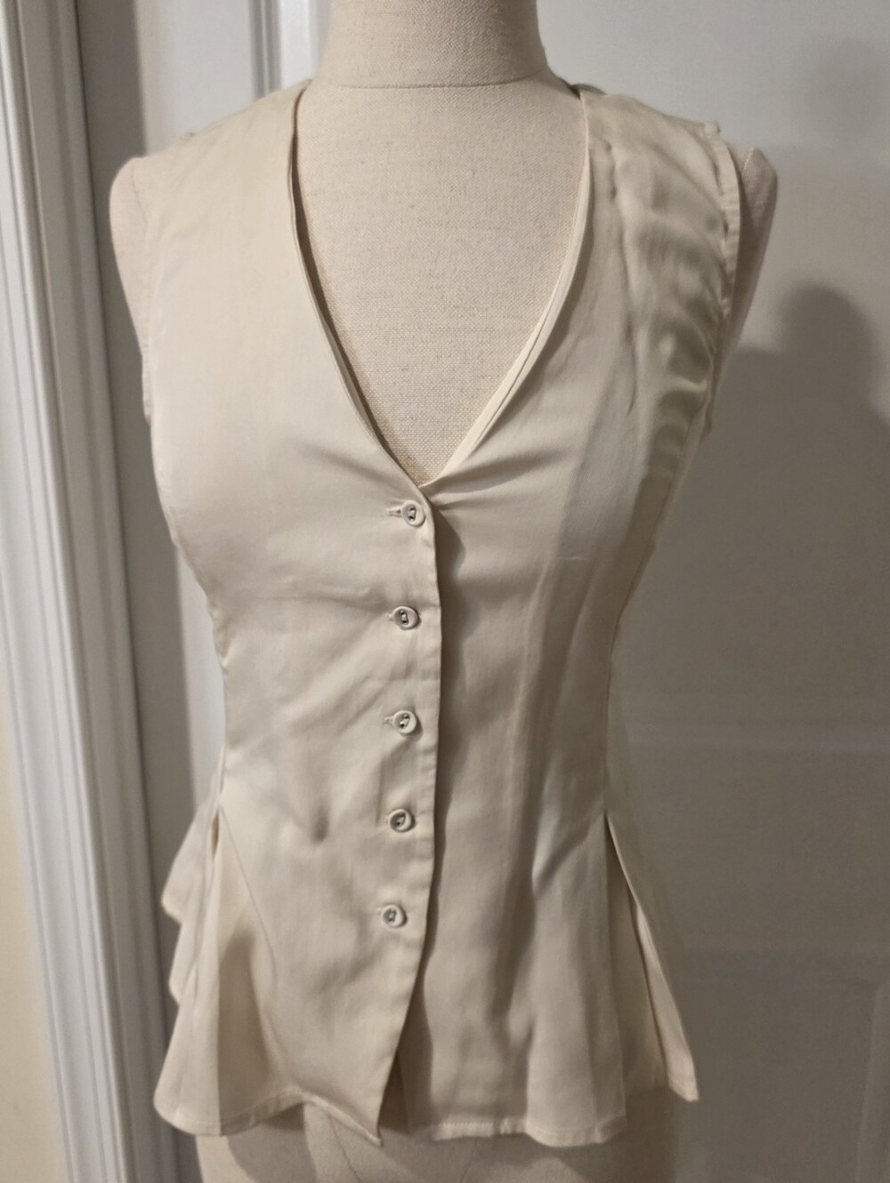 Crescent New Vest Size XS